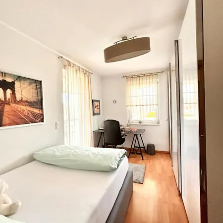 شقة Flower House Molbling